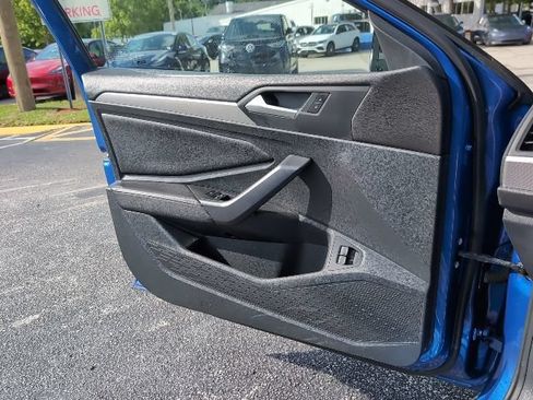 Used 2023 Volkswagen Jetta Sport FWD image 21