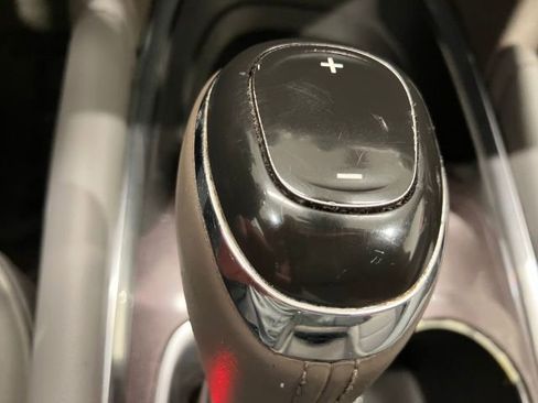 Used 2018 Chevrolet Malibu LT w/ Driver Confidence Package image 33