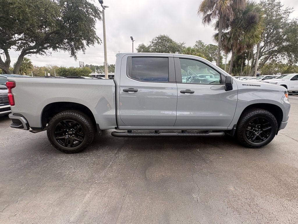 Used 2024 Chevrolet Silverado 1500 Custom w/ Turbomax Blackout Package RWD image 6