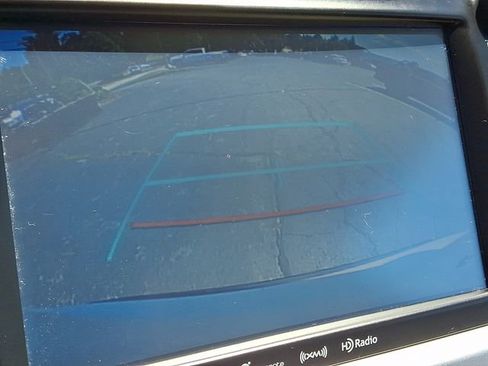 Used 2018 Toyota Highlander XLE AWD/4WD image 19
