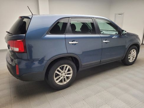 Used 2015 Kia Sorento LX FWD image 10
