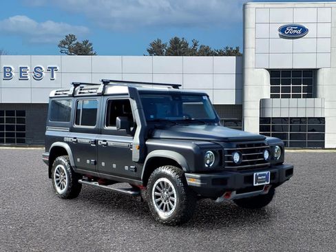 Used 2024 INEOS Grenadier Station Wagon AWD/4WD image 9