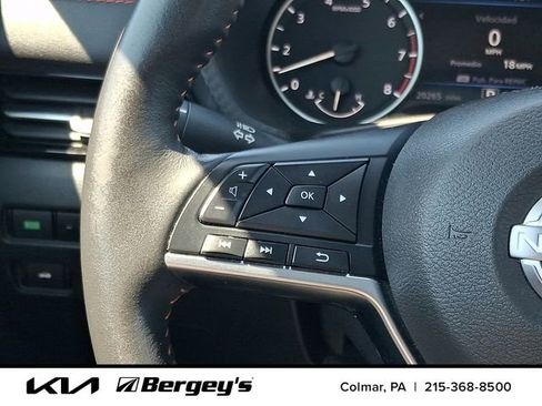 Used 2026 Nissan Sentra SR w/ SR Premium Package FWD image 23