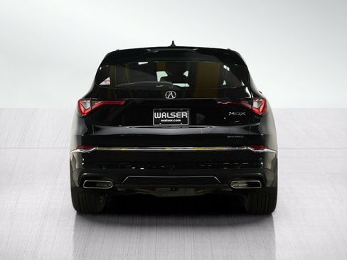 Used 2022 Acura MDX SH-AWD w/ Advance Package image 4