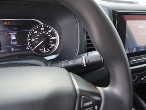 Used 2023 Nissan Frontier S w/ Technology Package image 27