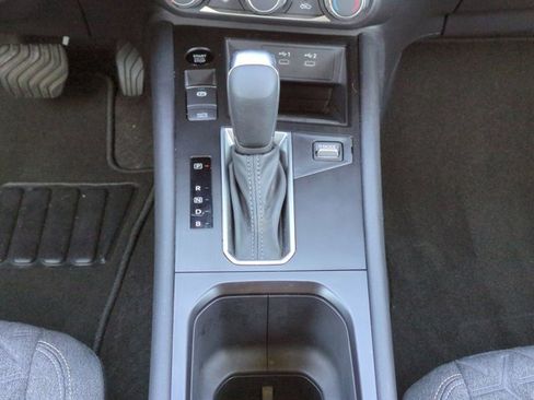 Used 2025 Nissan Kicks SV image 19