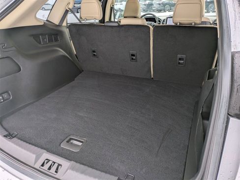 Used 2022 Ford Edge SEL w/ Convenience Package image 28