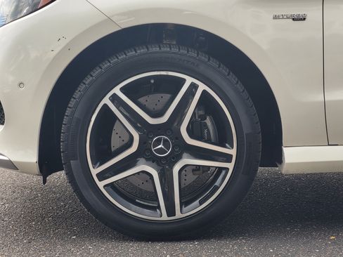 Used 2019 Mercedes-Benz GLE 43 AMG 4MATIC image 8