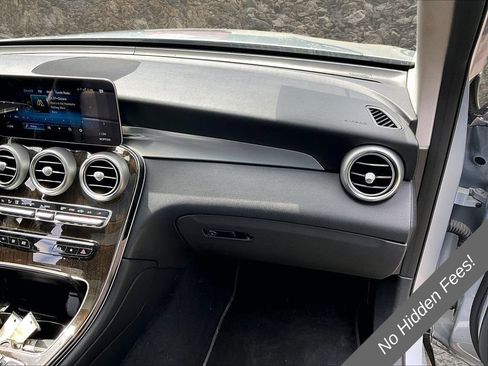 Used 2022 Mercedes-Benz GLC 300 4MATIC w/ Premium Package Lite image 14