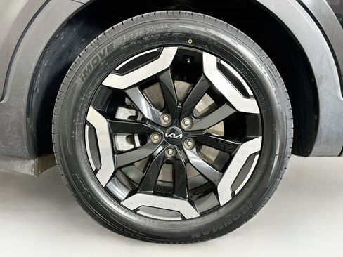 Used 2025 Kia Telluride S AWD/4WD image 11