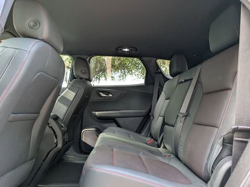 Used 2024 Chevrolet Blazer RS w/ Driver Confidence II Package FWD image 17