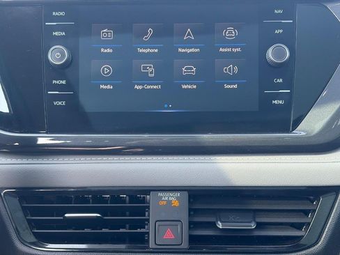 Certified 2023 Volkswagen Taos SEL AWD/4WD image 15