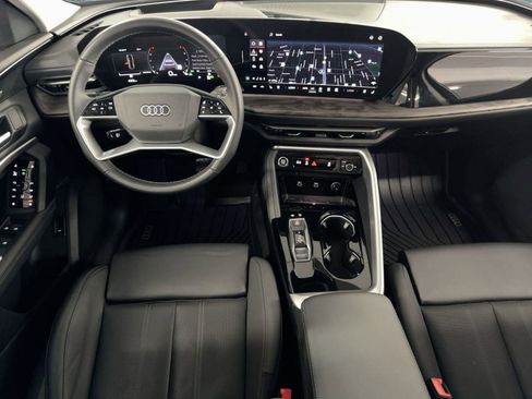 Used 2025 Audi Q5 Premium Plus w/ Premium Plus image 28