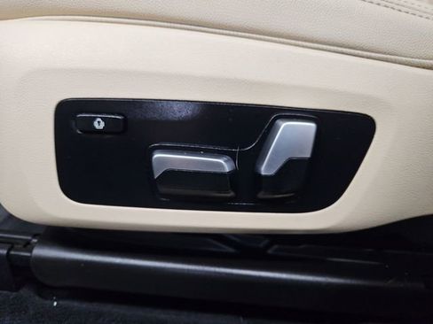 Used 2019 BMW X3 xDrive30i w/ Driving Assistance Package image 25