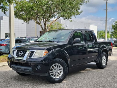 Used 2017 Nissan Frontier SV RWD image 32