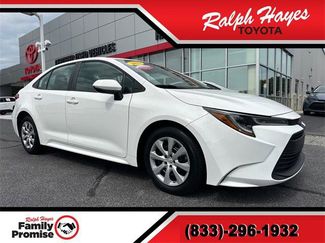 Certified 2023 Toyota Corolla LE image 1