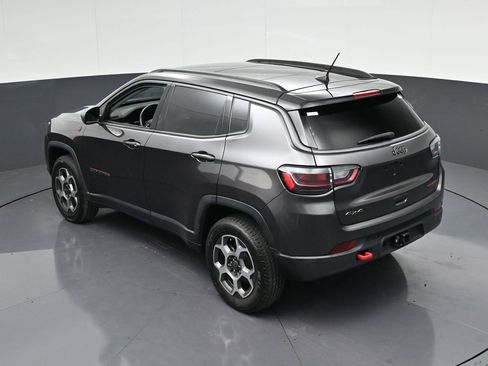 Used 2022 Jeep Compass Trailhawk w/ Trailhawk Elite Group AWD/4WD image 23