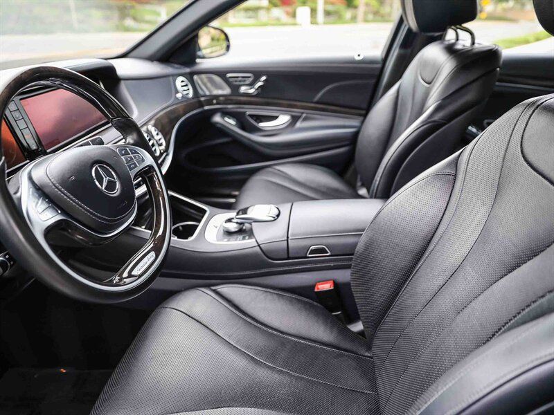 Used 2016 Mercedes-Benz S 550 Sedan image 26