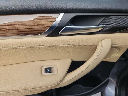 Used 2017 BMW X3 xDrive28i image 28