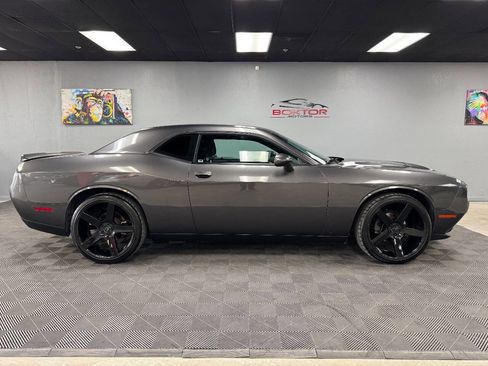 Used 2020 Dodge Challenger SXT image 16