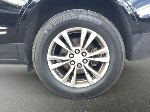 Used 2021 Cadillac XT5 Premium Luxury FWD image 7