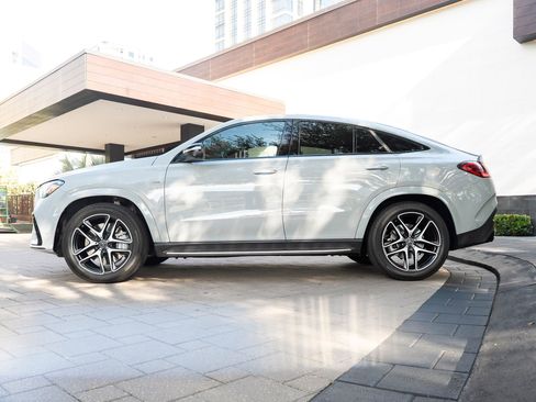 Used 2025 Mercedes-Benz GLE 53 AMG 4MATIC Coupe image 17