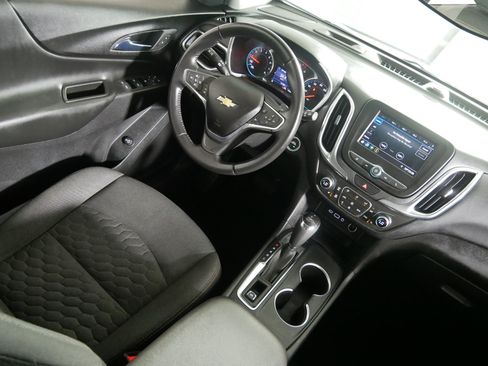 Used 2020 Chevrolet Equinox LT AWD/4WD image 9