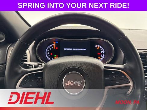Used 2021 Jeep Grand Cherokee Laredo X AWD/4WD image 24