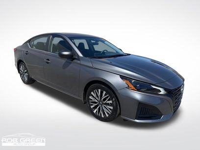 New 2026 Nissan Altima 2.5 SV
