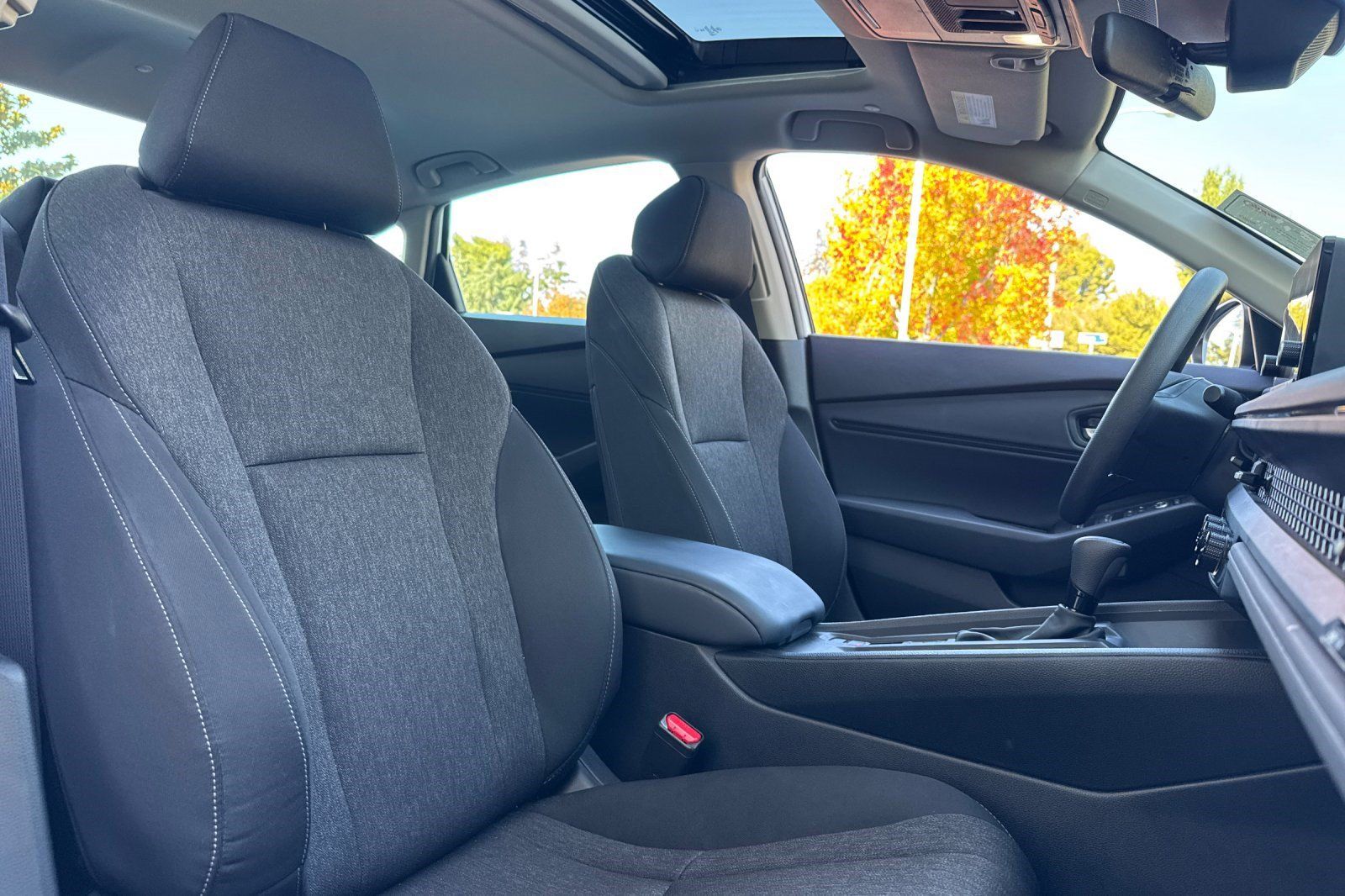 Used 2024 Honda Accord EX image 24