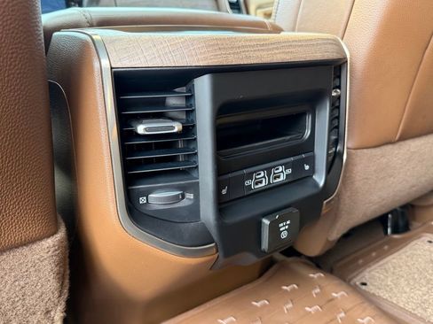 Used 2022 RAM 3500 Limited AWD/4WD image 20