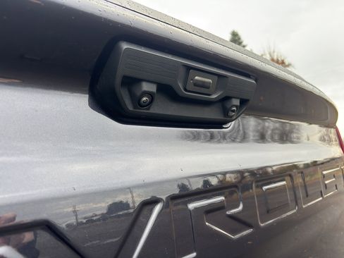 Used 2024 Chevrolet Silverado 1500 LT Trail Boss w/ LT Trail Boss Premium Package image 39