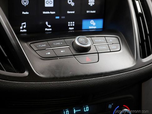 Used 2018 Ford Escape SE w/ SE Sync 3 Package FWD image 22