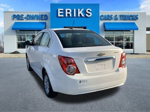 Used 2015 Chevrolet Sonic LT image 9