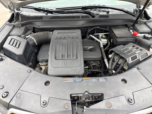 Used 2010 Chevrolet Equinox LTZ image 18