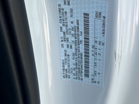 New 2026 Ford F250 XL w/ XL Chrome Package image 25