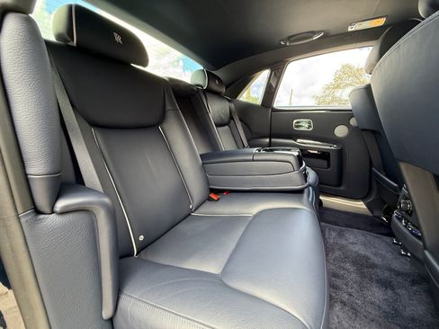 Used 2020 Rolls-Royce Ghost image 27