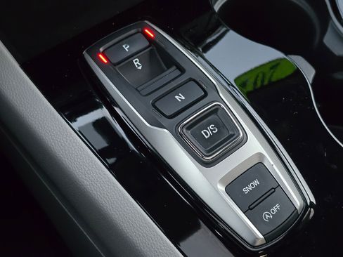 Used 2019 Honda Pilot Touring image 37