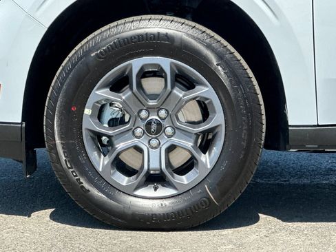 New 2026 Ford Maverick XLT FWD image 23