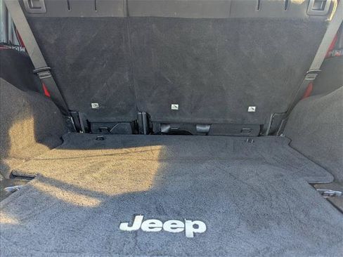 Used 2014 Jeep Wrangler Unlimited Sport w/ Quick Order Package 24S AWD/4WD image 30
