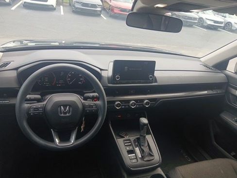 Used 2024 Honda CR-V LX image 12