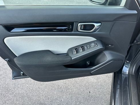 Used 2022 Honda Civic EX image 14