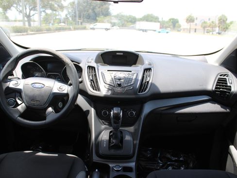 Used 2016 Ford Escape S FWD image 11