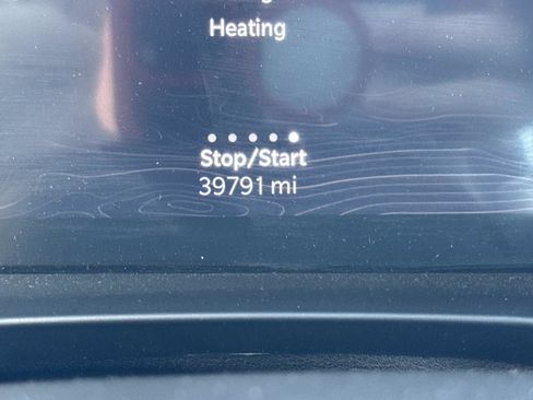 Used 2023 Jeep Grand Cherokee L Limited image 27