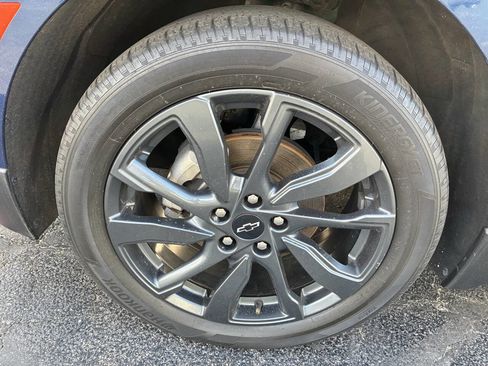 Used 2023 Chevrolet Equinox RS image 28