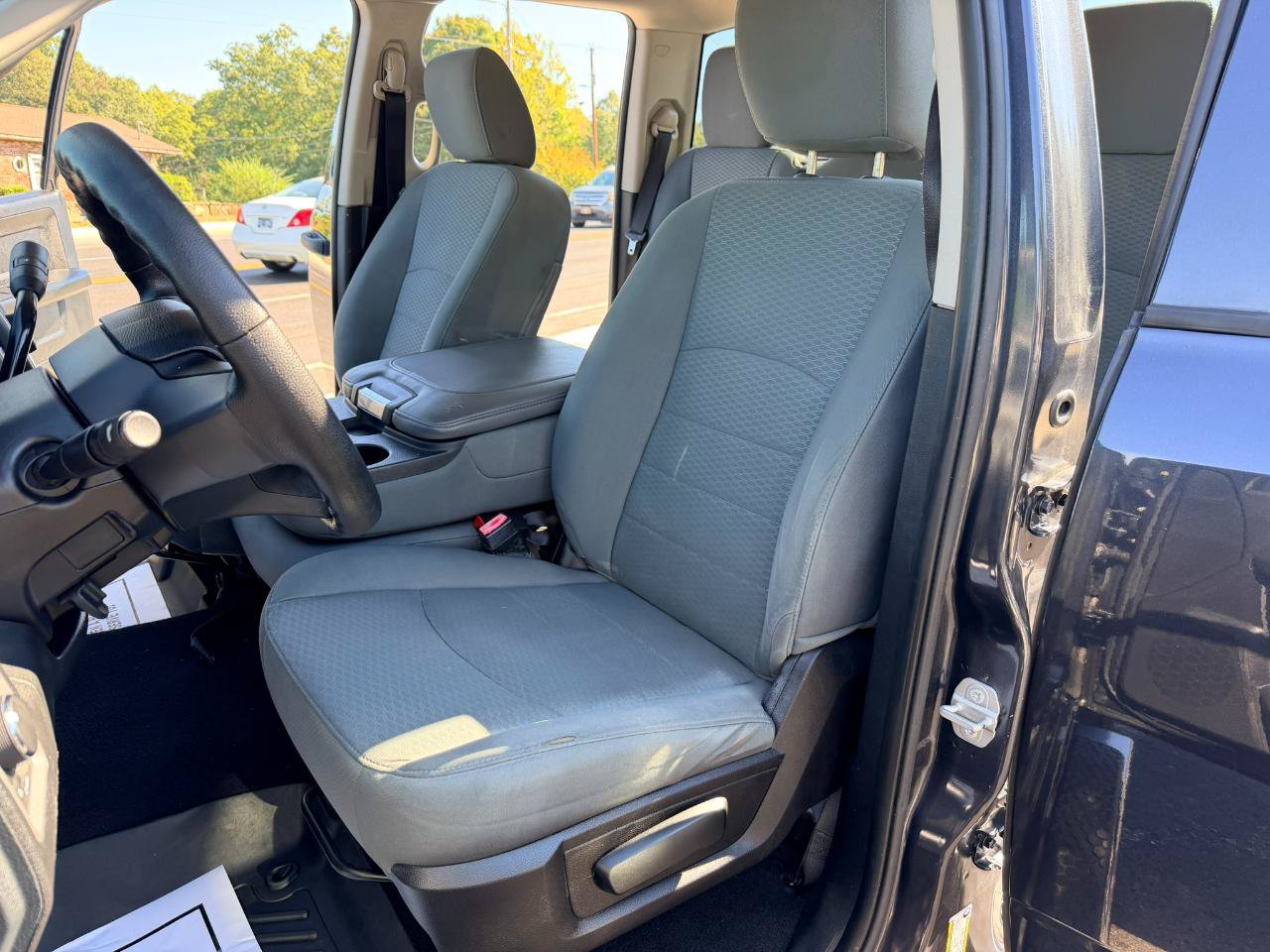 Used 2016 RAM 1500 Tradesman w/ Popular Equipment Group AWD/4WD image 13