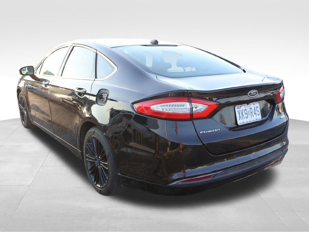 Used 2016 Ford Fusion SE w/ Equipment Group 202A FWD image 23