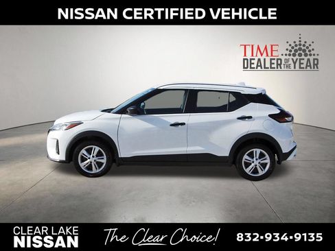 Certified 2025 Nissan Kicks Play S FWD image 5