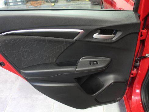 Used 2015 Honda Fit EX image 23