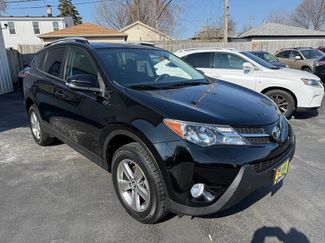 Used 2015 Toyota RAV4 XLE video 1